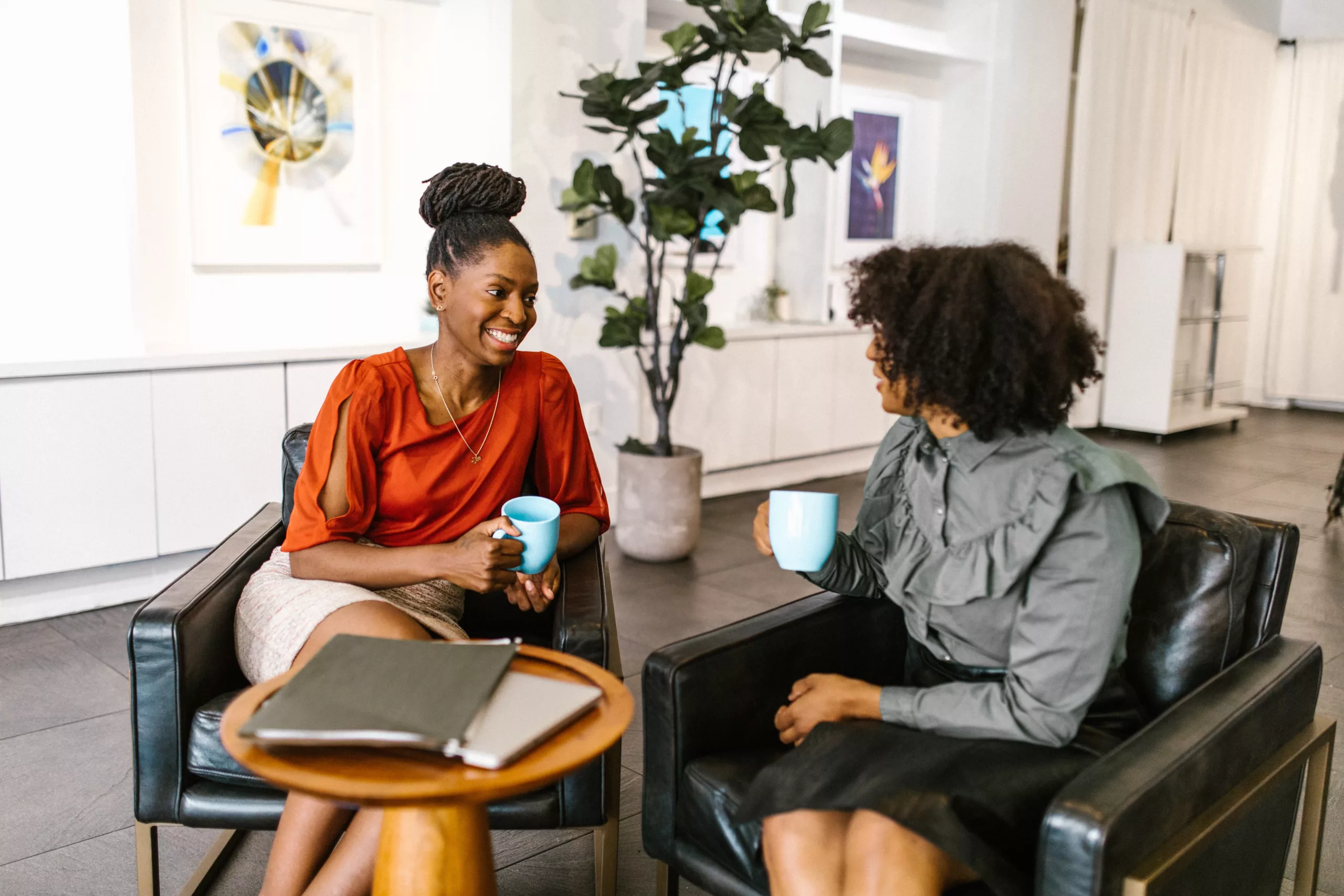 Arden Executive Coaching | The Powerful Difference Between a Boss and a Leader: Why It Matters